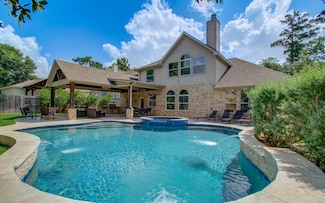 2512 Eagle Post Dr, Conroe, TX 77304