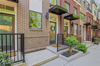 230 New St Unit 1303, Decatur, GA 30030