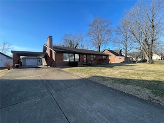 202 E Belleville St, Nashville, IL 62263