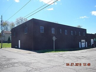 734 Hamilton Ave, Farrell, PA 16121