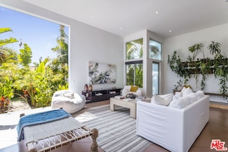 2336 Boone Ave, Venice, CA 90291