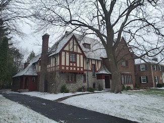 309 Bradford Pkwy, Syracuse, NY 13224