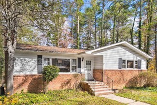 314 Armstrong Ave, Hendersonville, NC 28739