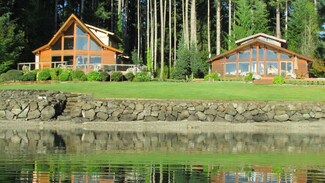 600 E Cronquist Rd, Allyn, WA 98524