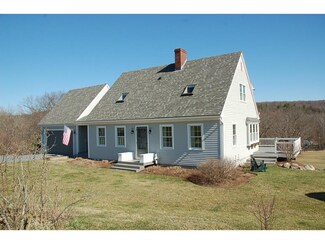 2041 Quaker Village Rd, Middlebury, VT 05753