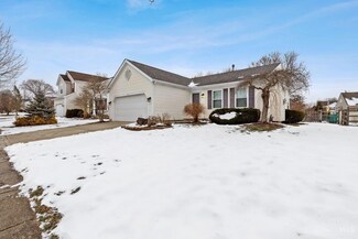 6600 Honeysuckle Ln, Maineville, OH 45039