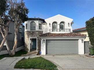 3525 Walnut Ave, Manhattan Beach, CA 90266