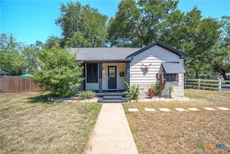 524 E 13th Ave, Belton, TX 76513