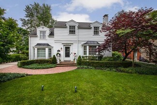 2409 Dover Rd, Columbus, OH 43209