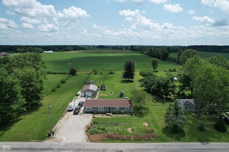 1042 S County Road 600 W, Danville, IN 46122