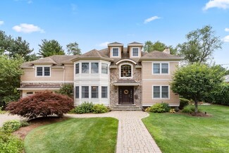 171 Old Farm Rd, Newton Center, MA 02459
