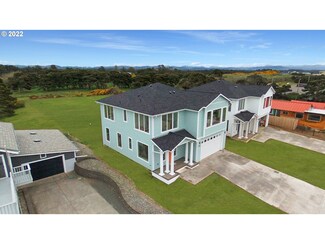 1555 Beach Loop Dr SW, Bandon, OR 97411