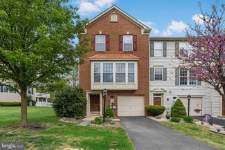 121 Lullwater Way, Falling Waters, WV 25419