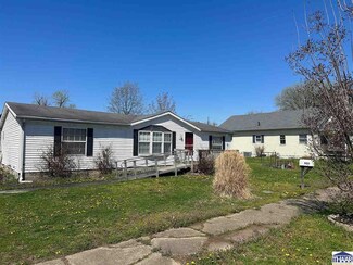 937 S 6th St, Clinton, IN 47842