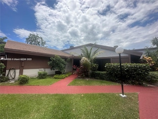 2743 S Parkview Dr, Hallandale Beach, FL 33009