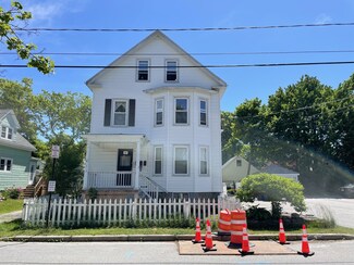43 Bolton St, Portland, ME 04102