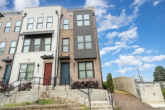 631 W Tremont Ave, Charlotte, NC 28203