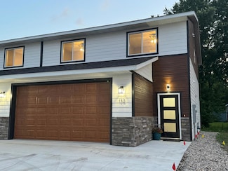 128 Renet Path, Mankato, MN 56001
