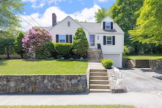 273 Greendale Ave, Needham Heights, MA 02494