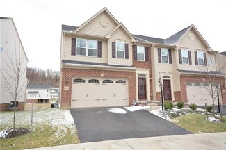 8011 Hinsdale Ln, McDonald, PA 15057