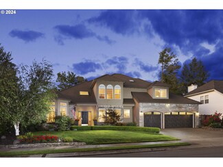 13869 Amberwood Cir, Lake Oswego, OR 97035