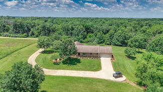 19108 Monroe Road 1117, Madison, MO 65263