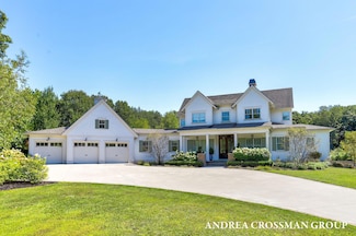 3349 Palmer Dr, Saugatuck, MI 49453