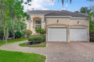 7 Sky Sail Cir, Savannah, GA 31411