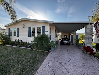 132 Hampton Dr E, Auburndale, FL 33823