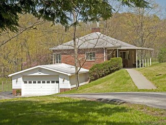 905 N Liberty St, Waynesburg, PA 15370