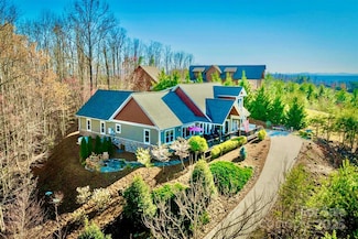 1518 Johns Ridge Pkwy, Lenoir, NC 28645