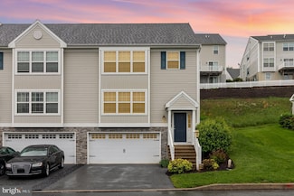 774 Winding Ln, Harrisburg, PA 17111