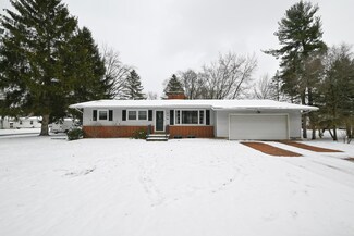 785 Center St, Galion, OH 44833
