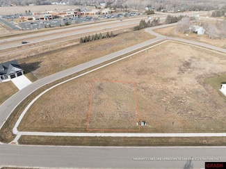114 Pine Creek Rd, Mankato, MN 56001