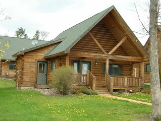713 Skatepark Ct, Warrens, WI 54666