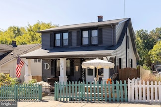 308 W Main St, Front Royal, VA 22630