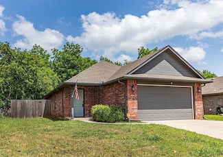 4212 Bonaparte Blvd, Midwest City, OK 73110