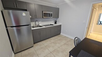 11340 SW 41st Terrace Unit 11340, Miami, FL 33165