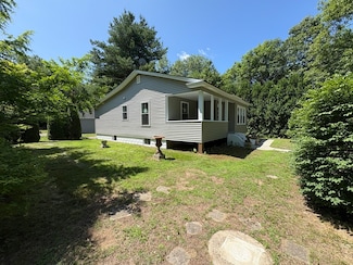 202 Millers Falls Rd, Turners Falls, MA 01376