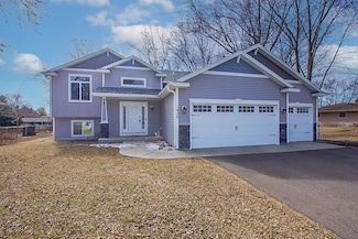 1930 Prospect Dr NE, St. Cloud, MN 56304