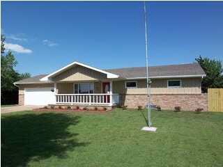 1406 N Argonia Rd, Milton, KS 67106
