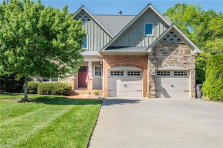 4251 Rolling Knoll Ln, Winston Salem, NC 27106