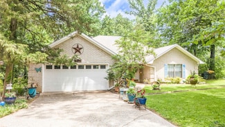 514 Buckeye Hill Rd, Karnack, TX 75661
