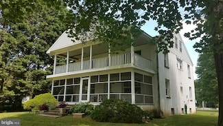 30 Bean Rd, Dowell, MD 20629