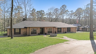 233 Pebble Creek, Livingston, TX 77351