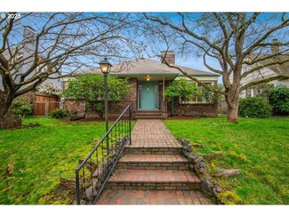 6426 N Moore Ave, Portland, OR 97217