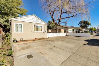2911 Calvin Ave, Redwood City, CA 94063