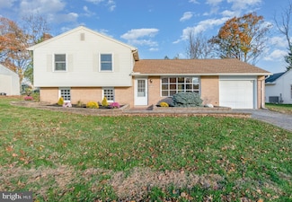 118 Kim Acres Dr, Mechanicsburg, PA 17055