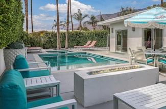 190 W San Marco Way, Palm Springs, CA 92262