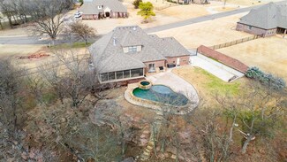8100 Redhawk Ln, Edmond, OK 73034